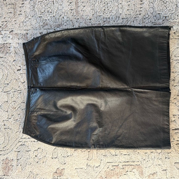 Lauren Ralph Lauren Black Leather Skirt - Picture 3 of 3